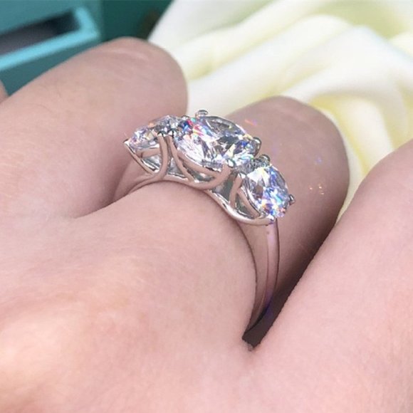 🎀925 Silver Plated Promise Bling Round Shaped CZ Ring, MARR9380 - Picture 3 of 6